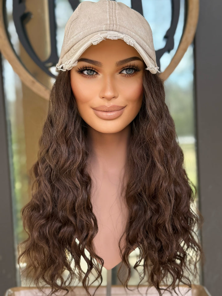 “Wavy Medium Brown” [M] 22” Everyday Hat Wig