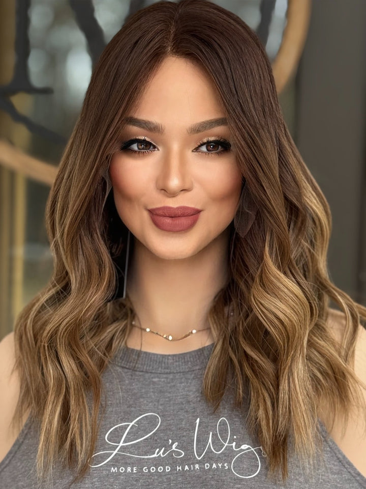 “Ava” [S] 18” Lace Top Wig