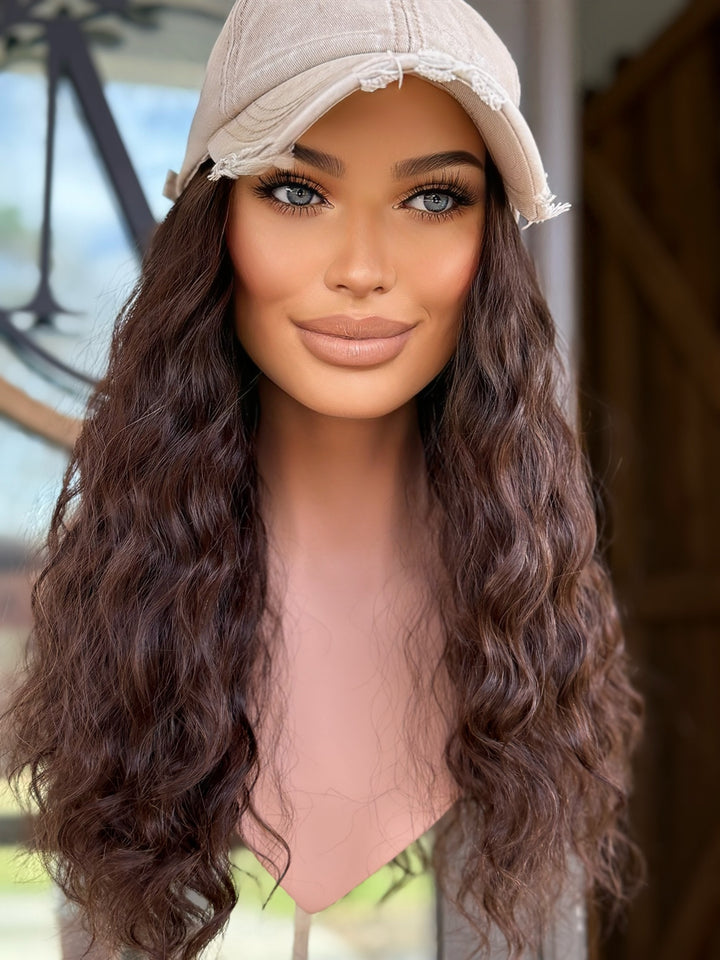 “Wavy Stephanie” [M] 22” Everyday Hat Wig