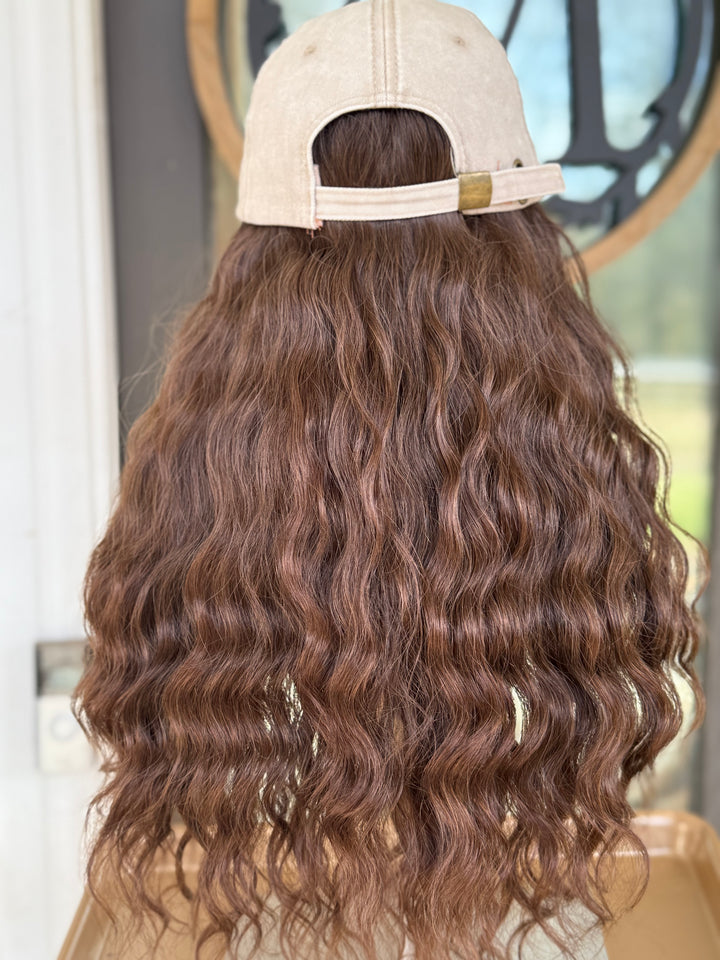 “Wavy Medium Brown” [M] 22” Everyday Hat Wig