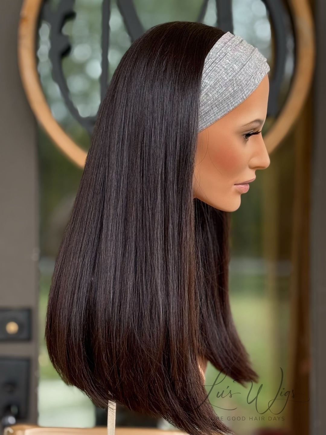 “Jordyn” [M] 20” Active Headband Wig