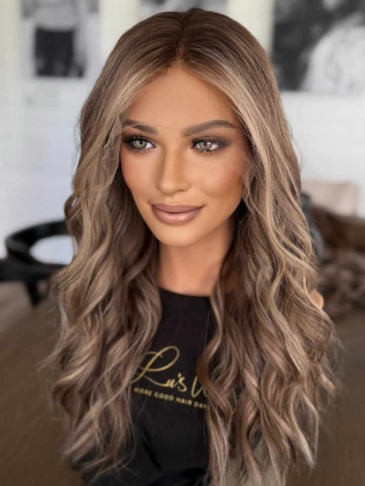 “B2659” [M] 22” Lace Top Wig